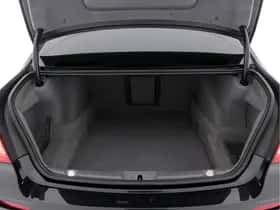 BMW 7-Serie (2015) thumbnail 11