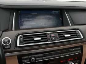 BMW 7-Serie (2015) thumbnail 15