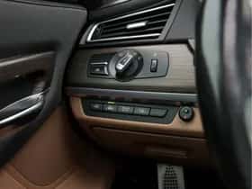 BMW 7-Serie (2015) thumbnail 26