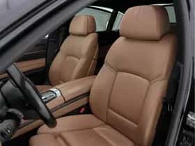 BMW 7-Serie (2015) thumbnail 29