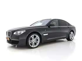 BMW 7-Serie (2015) thumbnail 4