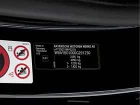 BMW 7-Serie (2015) thumbnail 45
