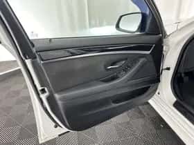 BMW 5-Serie (2011) thumbnail 22