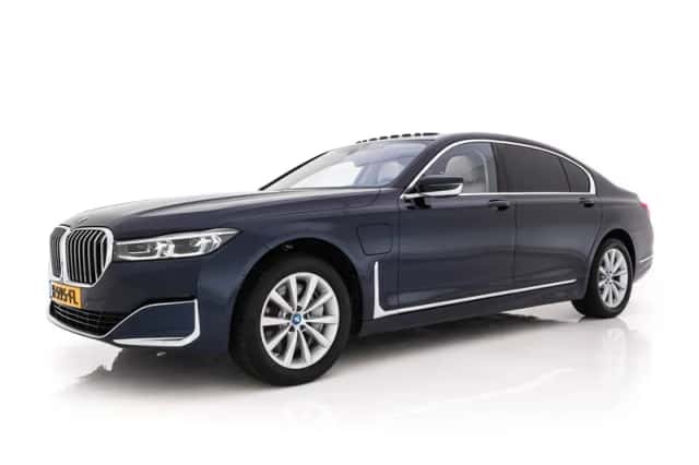 BMW 7-Serie (2020) thumbnail 3