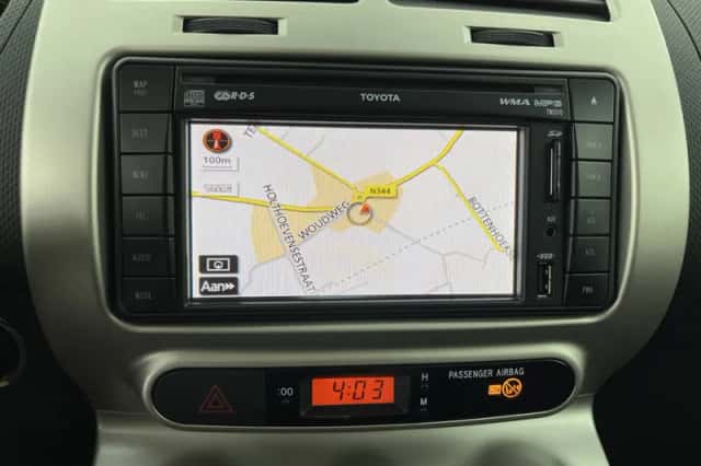 Toyota Urban cruiser (2010) thumbnail 13