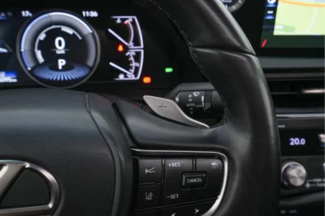 Lexus ES (2022) thumbnail 22