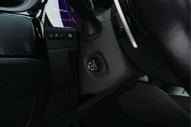 Lexus ES (2022) thumbnail 23