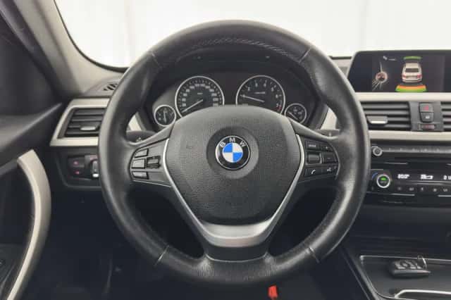 BMW 3-Serie (2016) thumbnail 19