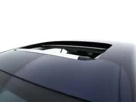 Lexus IS thumbnail 31