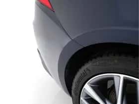 Lexus IS thumbnail 38