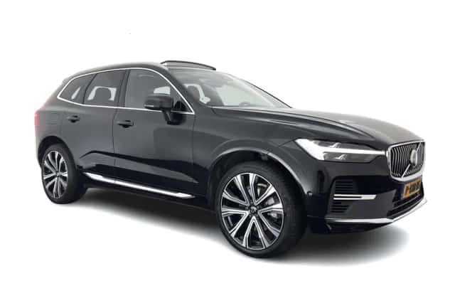 Volvo XC60 (2022) thumbnail 1