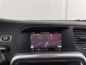 Volvo V60 (2018) thumbnail 14