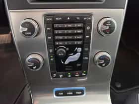 Volvo V60 (2018) thumbnail 16