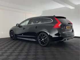 Volvo V60 (2018) thumbnail 5