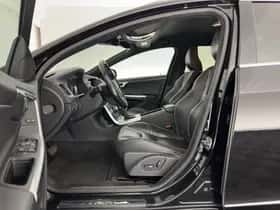 Volvo V60 (2018) thumbnail 9
