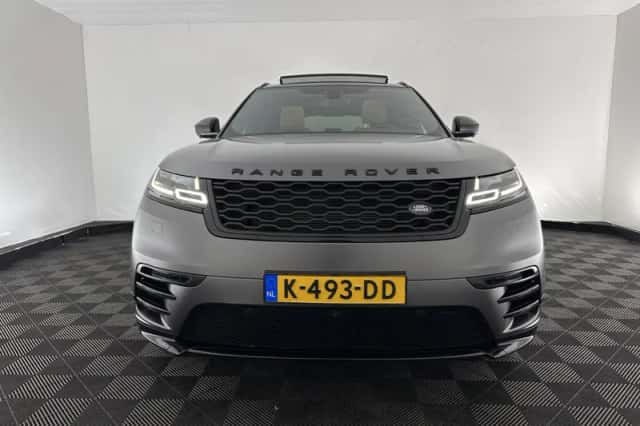 Land Rover Range Rover Velar (2018) thumbnail 3
