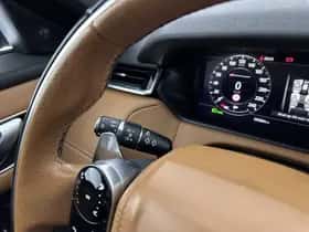 Land Rover Range Rover Velar (2018) thumbnail 24