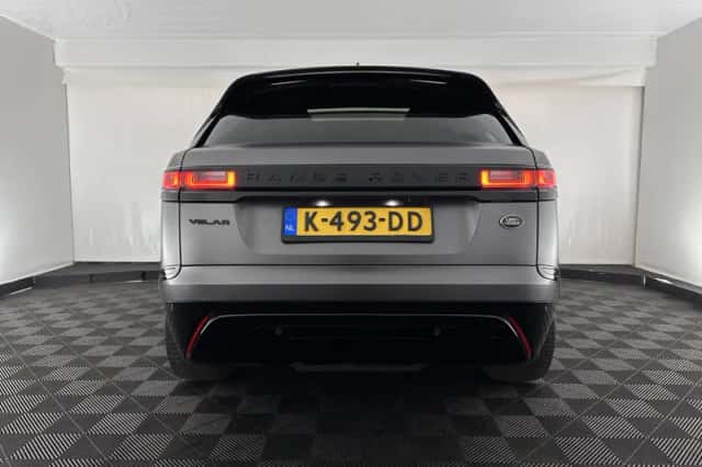 Land Rover Range Rover Velar (2018) thumbnail 6