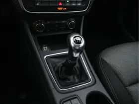 Mercedes-Benz GLA (2014) thumbnail 15