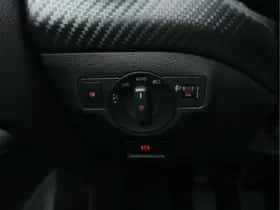 Mercedes-Benz GLA (2014) thumbnail 22