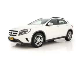 Mercedes-Benz GLA thumbnail 4