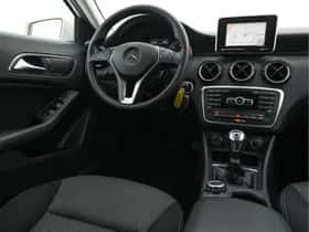 Mercedes-Benz GLA (2014) thumbnail 8