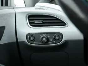 Opel Ampera thumbnail 19