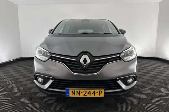 Renault Grand scenic (2017) thumbnail 3