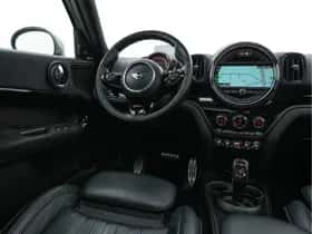 MINI Countryman (2019) thumbnail 8
