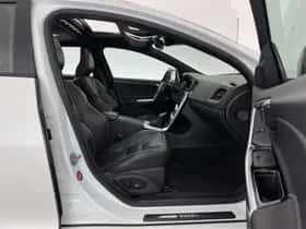 Volvo V60 (2016) thumbnail 13
