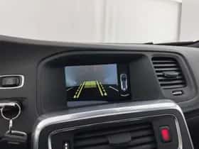 Volvo V60 (2016) thumbnail 21