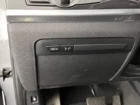BMW X3 (2013) thumbnail 24
