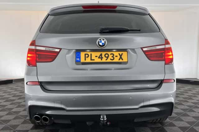 BMW X3 (2013) thumbnail 6
