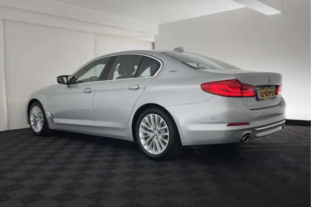 BMW 5-Serie (2019) thumbnail 5