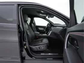Land Rover Discovery Sport (2021) thumbnail 13
