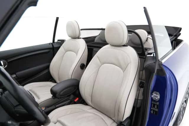 MINI Cooper (2019) thumbnail 11