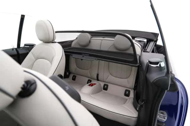 MINI Cooper (2019) thumbnail 12