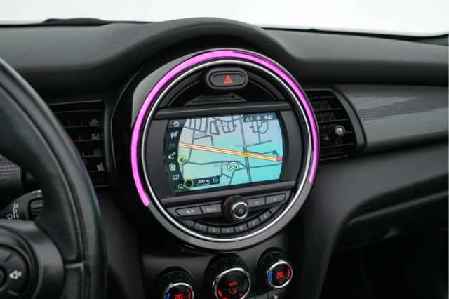MINI Cooper (2019) thumbnail 18