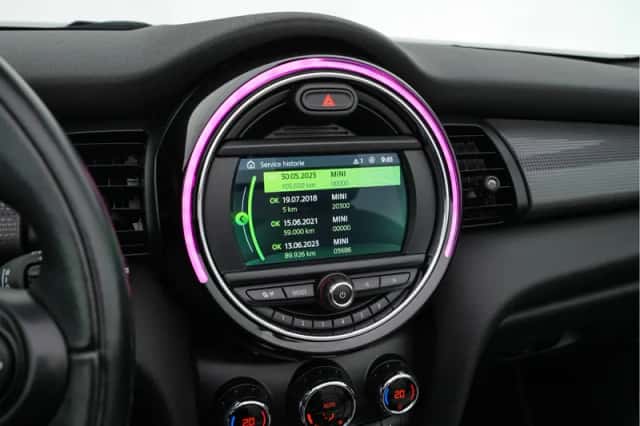 MINI Cooper (2019) thumbnail 21