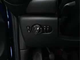 MINI Cooper (2019) thumbnail 23