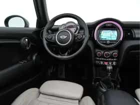 MINI Cooper (2019) thumbnail 9
