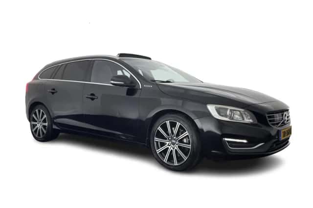 Volvo V60 (2016) thumbnail 1