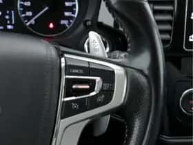 Mitsubishi Outlander (2018) thumbnail 19