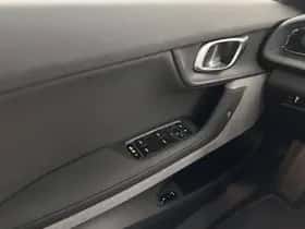 Polestar 2 (2020) thumbnail 25