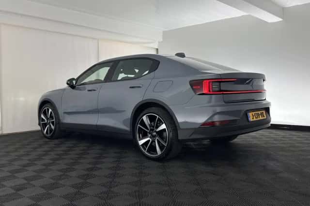 Polestar 2 (2020) thumbnail 5