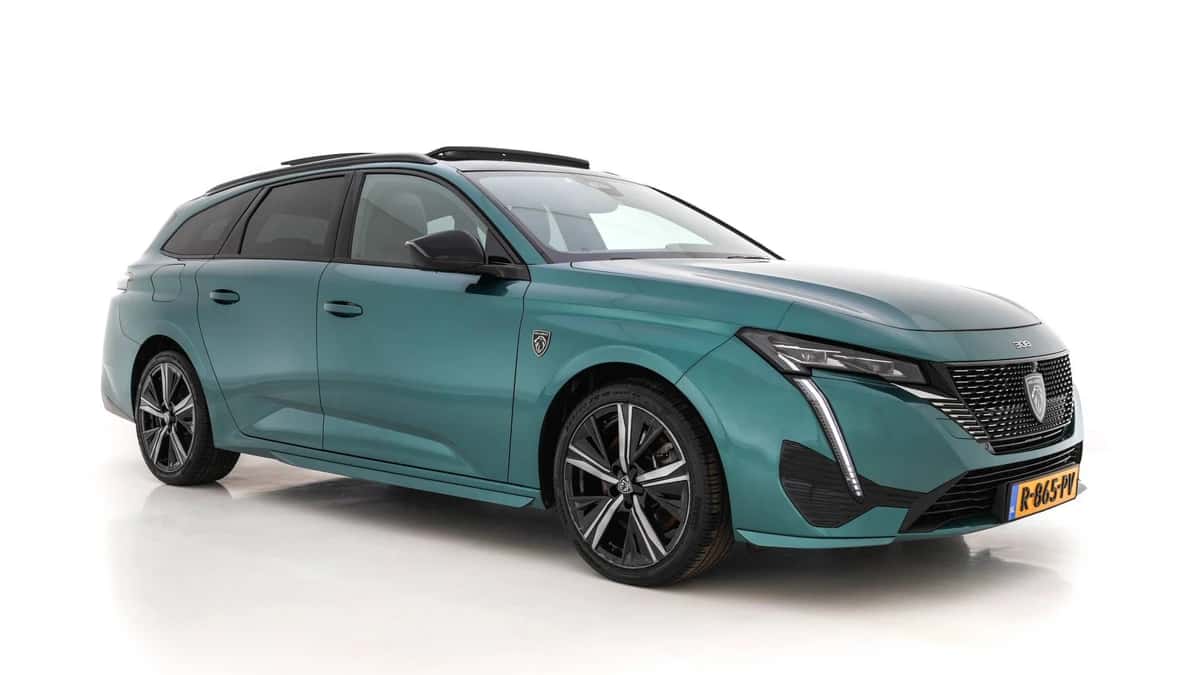 Peugeot 308 (2022) — foto 1