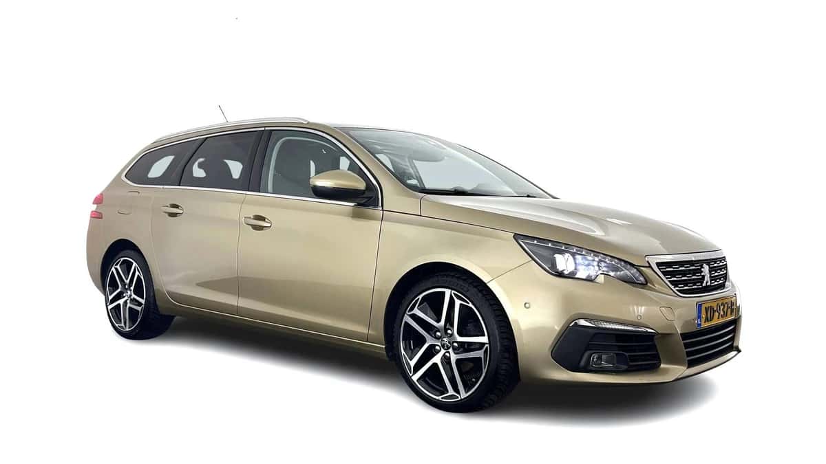Peugeot 308 (2018) — foto 1