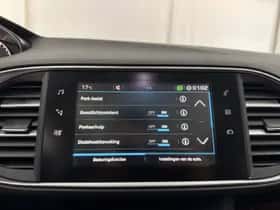Peugeot 308 (2018) thumbnail 17