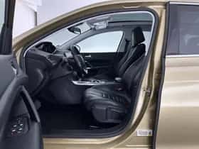 Peugeot 308 (2018) thumbnail 9