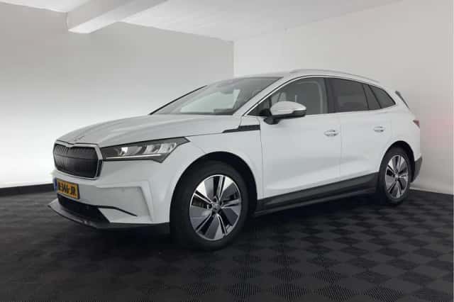 Škoda Enyaq (2021) thumbnail 4